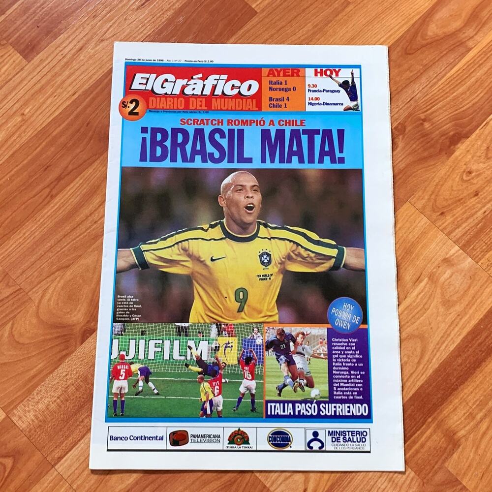 VTG El‎ Grafico Newspaper 1998